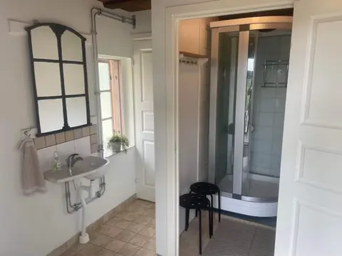 Shared toilet & shower